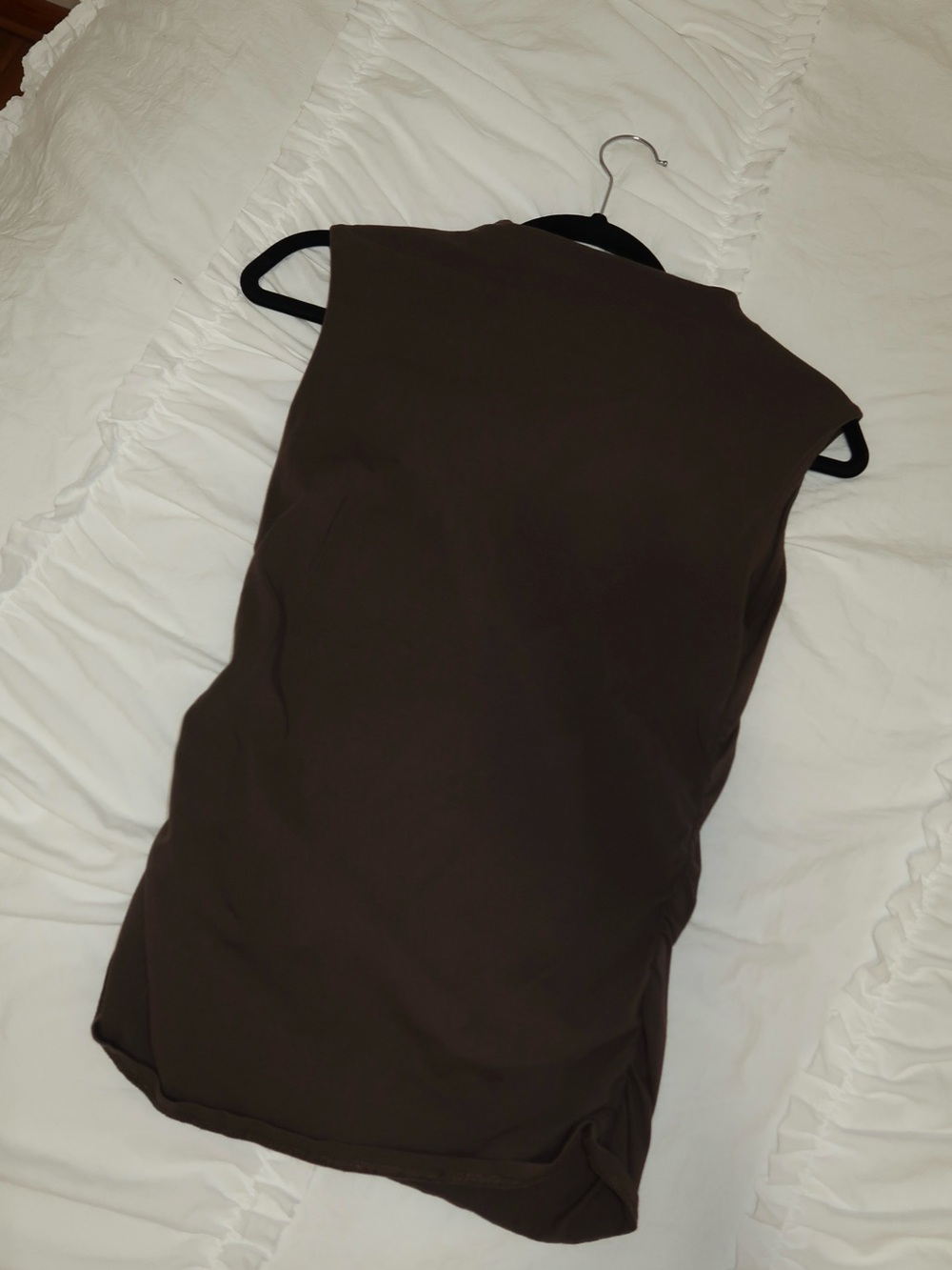 Nicole Miller Brown Sleeveless Crewneck Tank